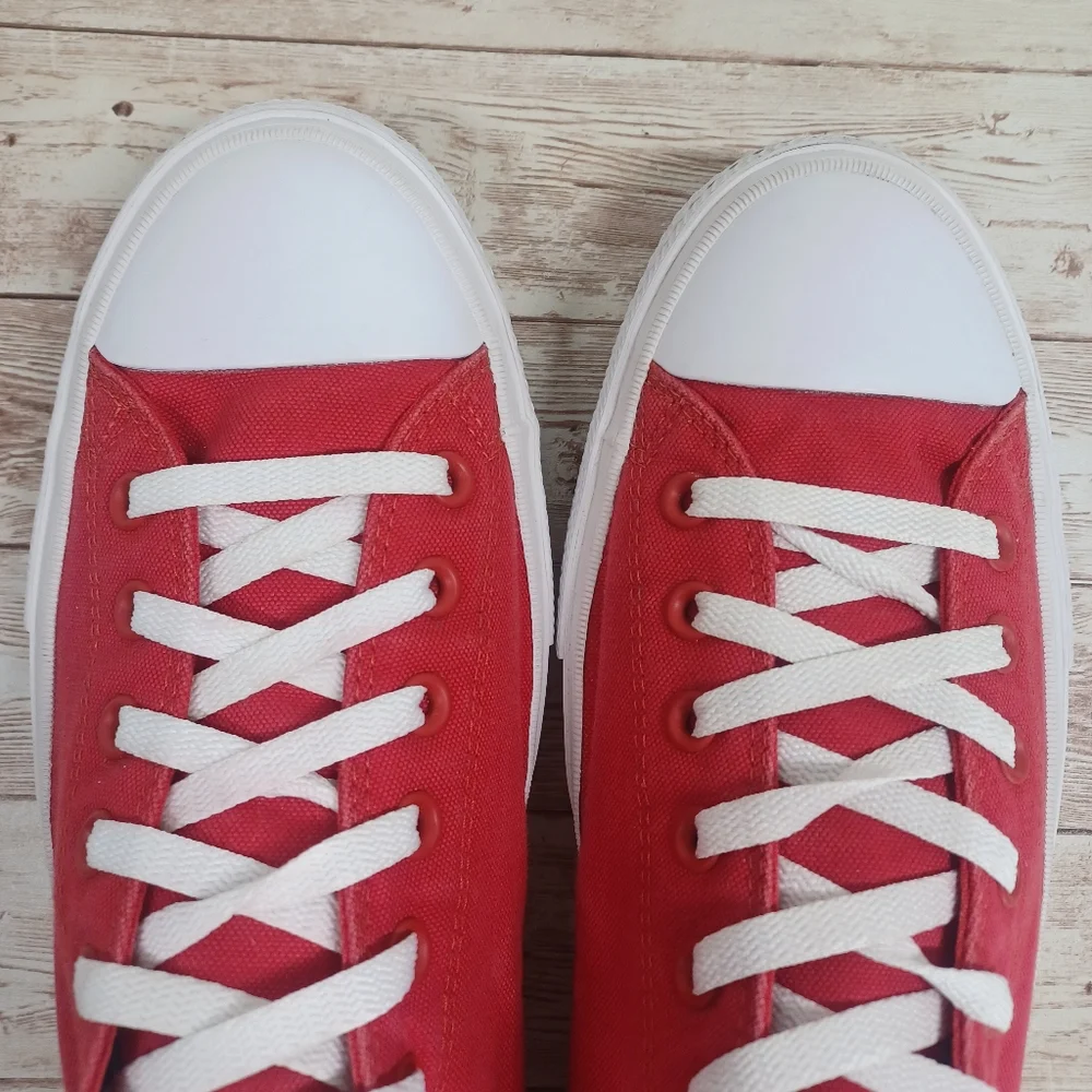 Converse Chuck Taylor II (Discontinued) Red Lunarlon Men's Sneakers Size 13